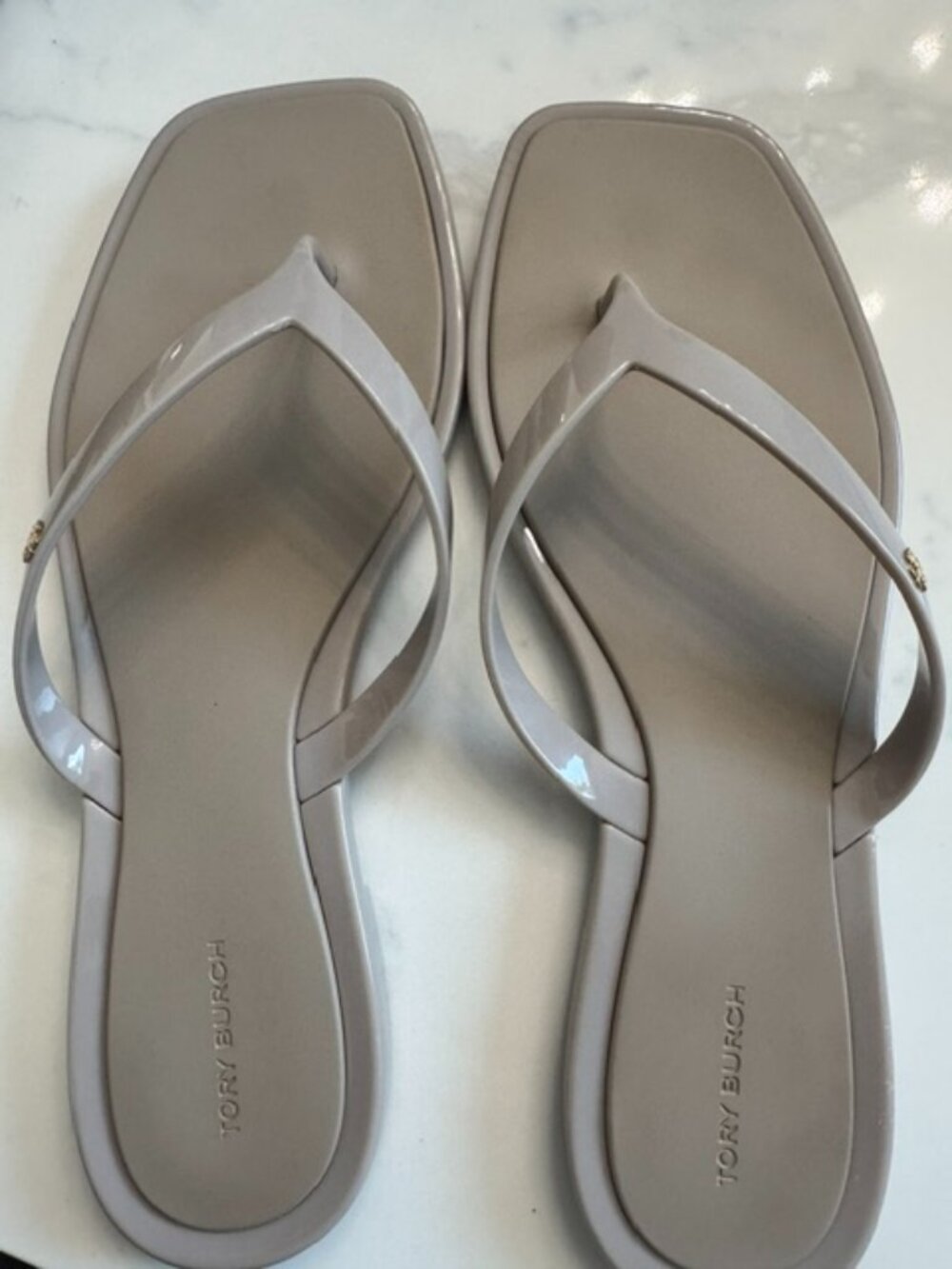 Tory Burch "Roxanne" Taupe Flip Flop Sandal sz 9